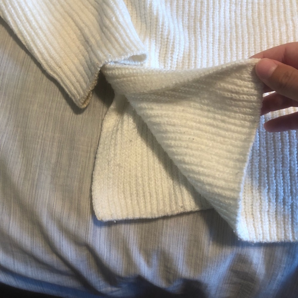 LOFT Sweater - Picture 4 of 5